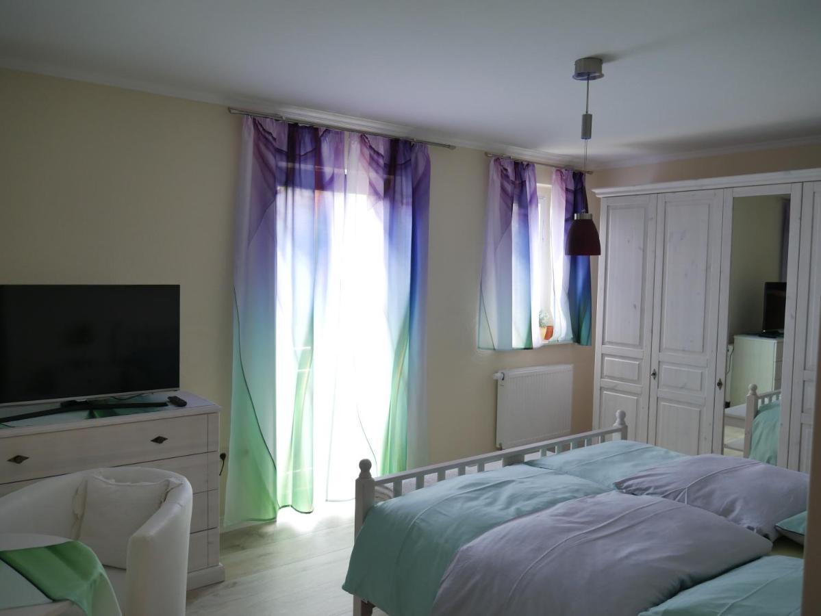 Ferienzimmer Weltenbummler,Rheinsberg Exterior foto